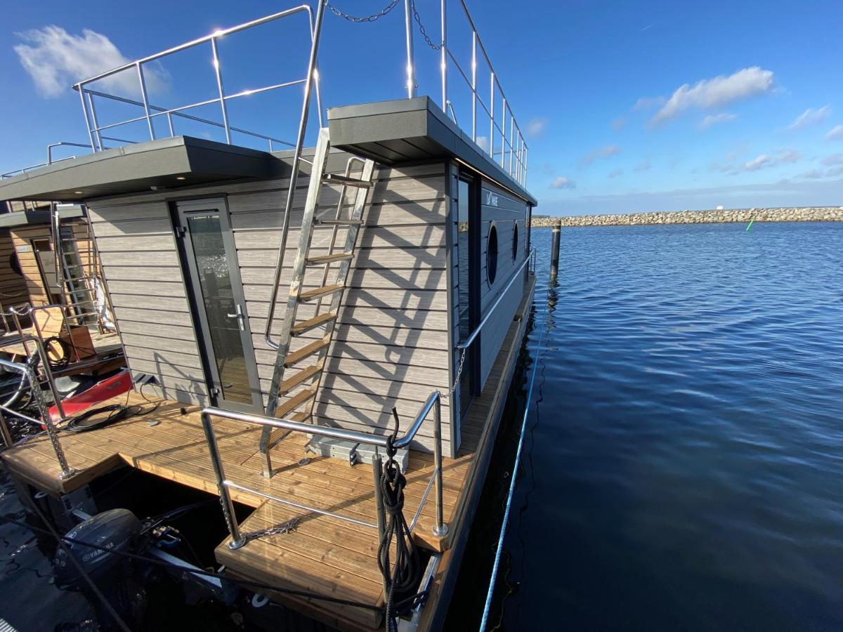 מלון Hausboot Fjord Baltica Mit Dachterrasse In בארת' מראה חיצוני תמונה